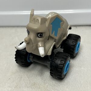 Blaze And The Monster Machines Elephant Animal Truck Diecast
